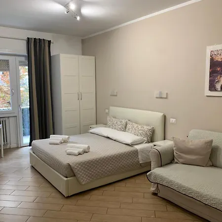Residenza Romana Vaticana * Roma